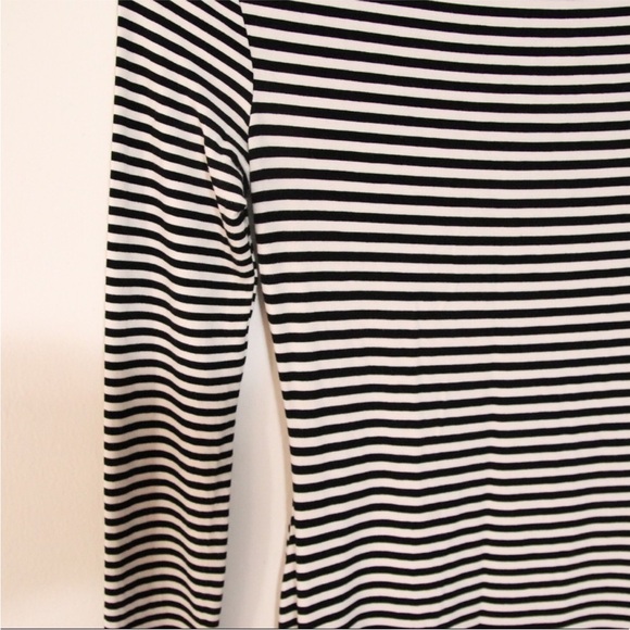 Bar III Long Sleeve Body con Striped Dress - Picture 8 of 10